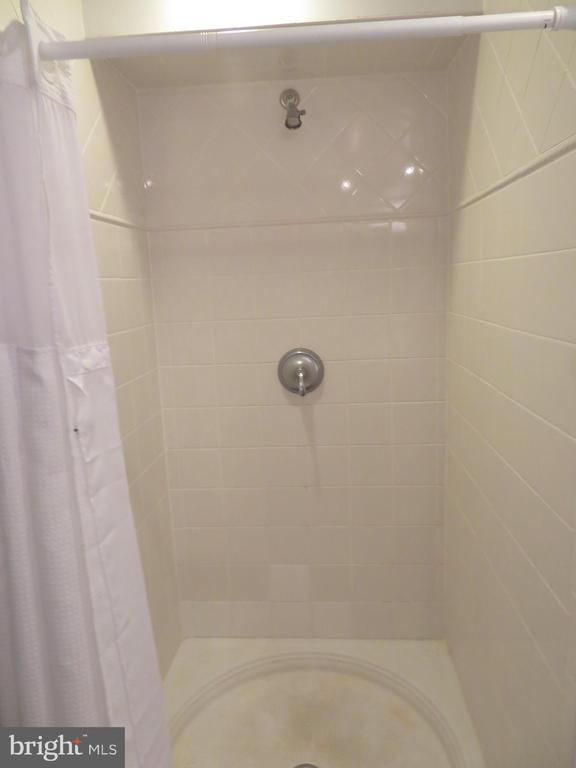 10301 WILDE LAKE TERRACE