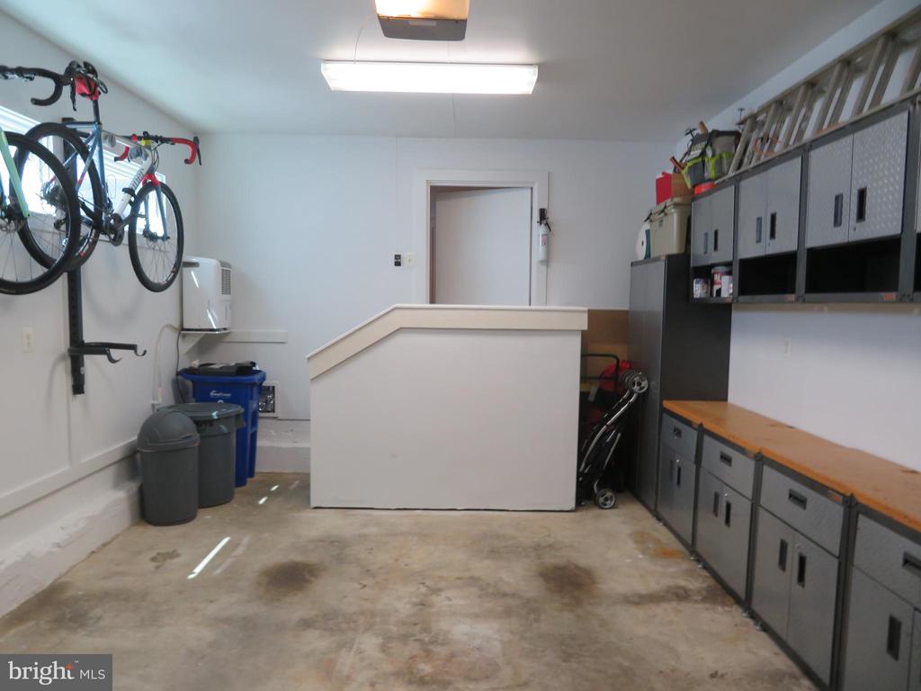 10301 WILDE LAKE TERRACE