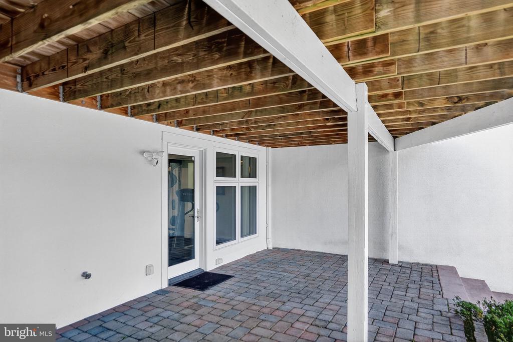 10301 WILDE LAKE TERRACE