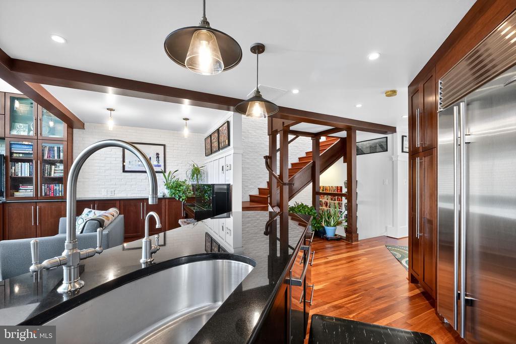 10301 WILDE LAKE TERRACE