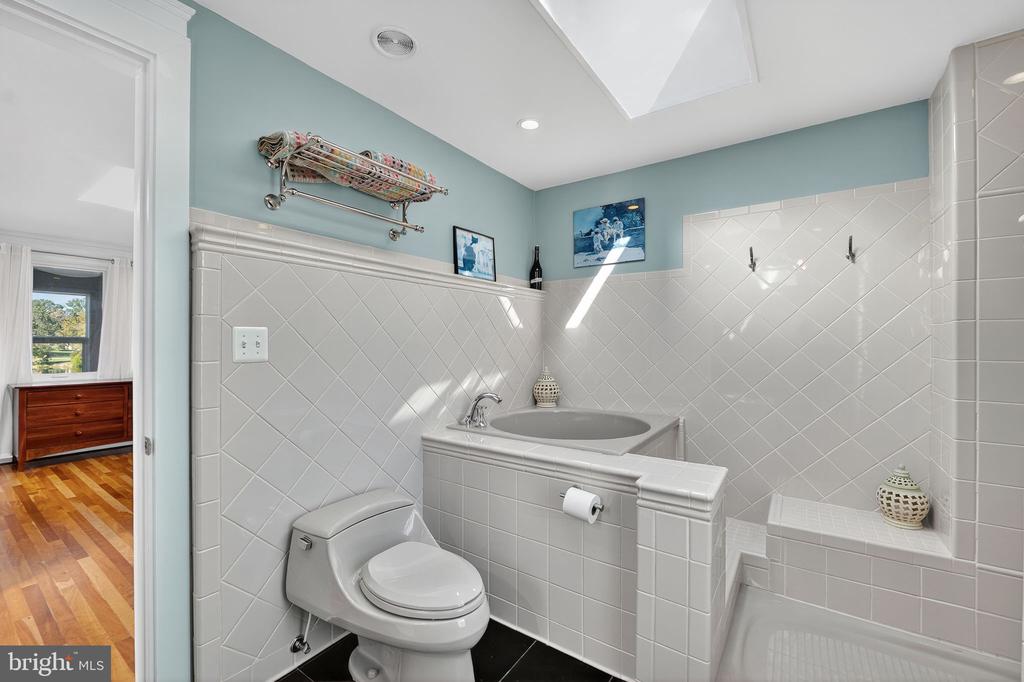 10301 WILDE LAKE TERRACE