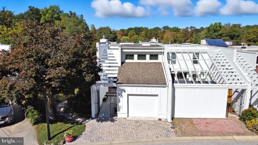 10301 WILDE LAKE TERRACE