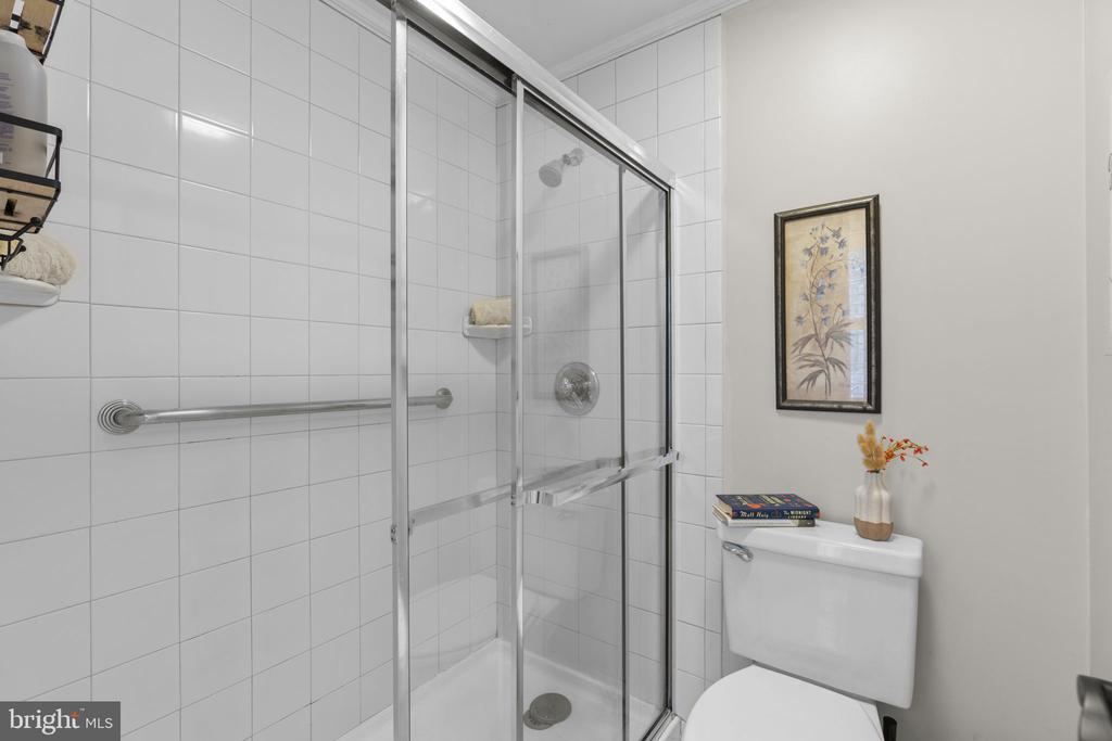 10077 WINDSTREAM DRIVE Unit: 4