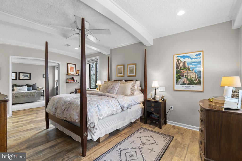 10077 WINDSTREAM DRIVE Unit: 4