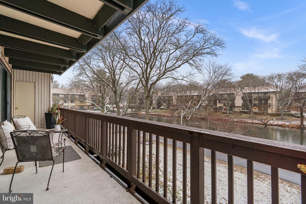 10077 WINDSTREAM DRIVE Unit: 4
