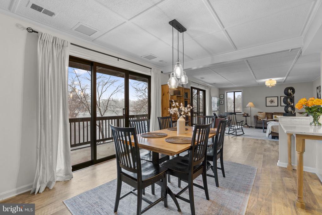 10077 WINDSTREAM DRIVE Unit: 4
