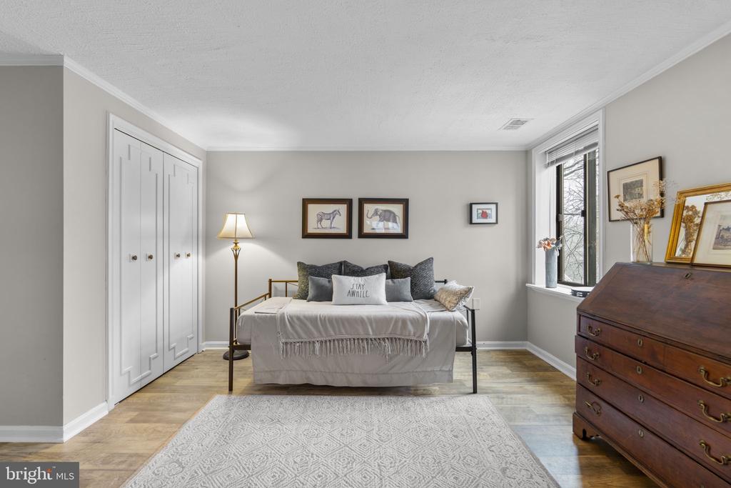 10077 WINDSTREAM DRIVE Unit: 4