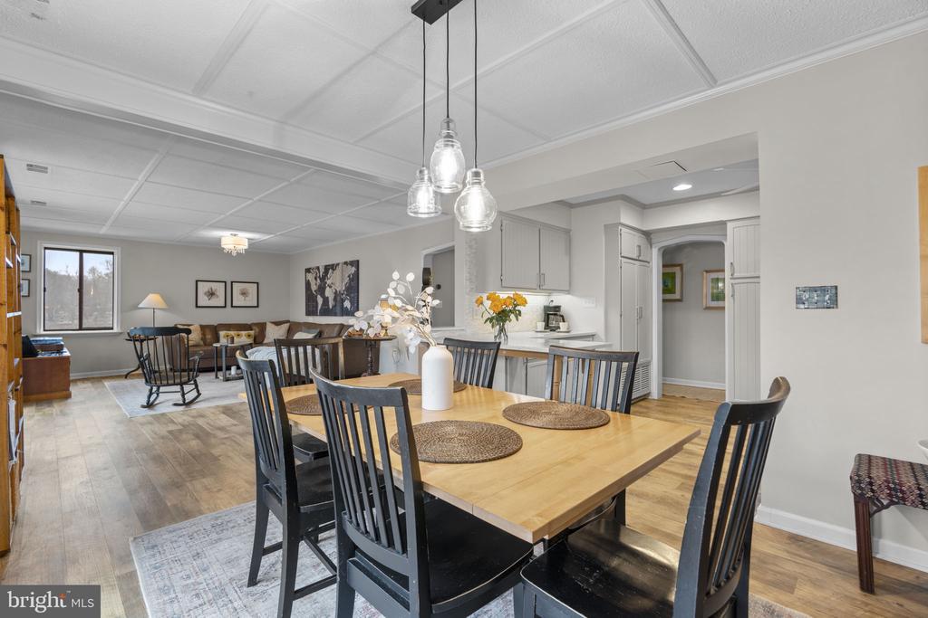 10077 WINDSTREAM DRIVE Unit: 4