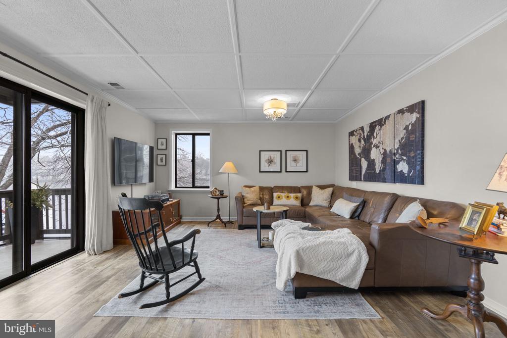 10077 WINDSTREAM DRIVE Unit: 4