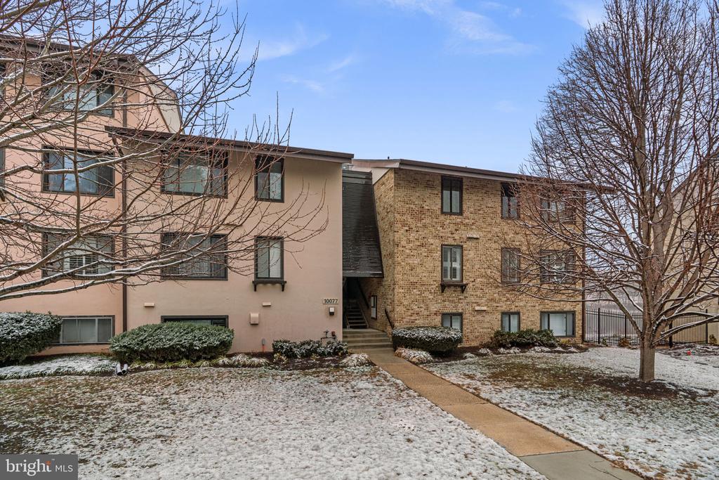 10077 WINDSTREAM DRIVE Unit: 4