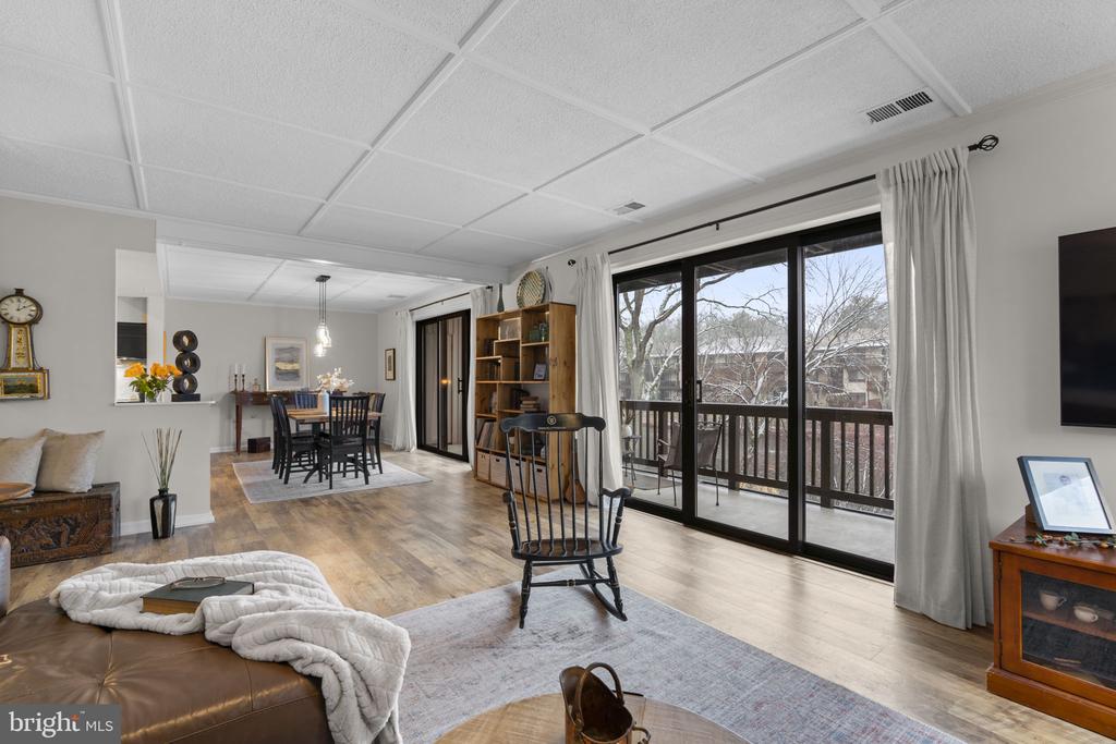 10077 WINDSTREAM DRIVE Unit: 4