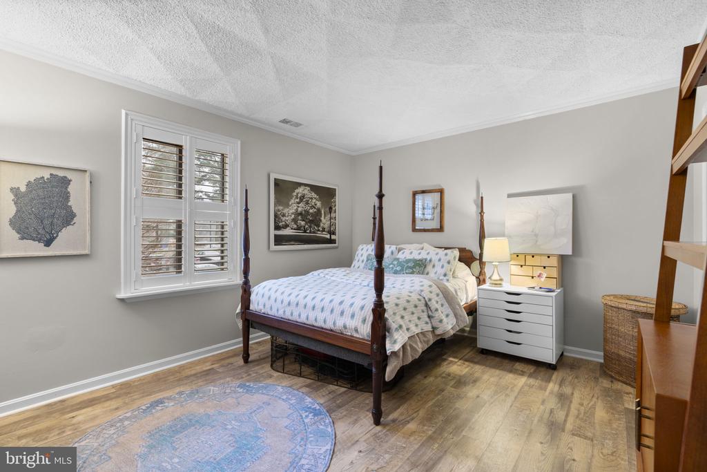 10077 WINDSTREAM DRIVE Unit: 4