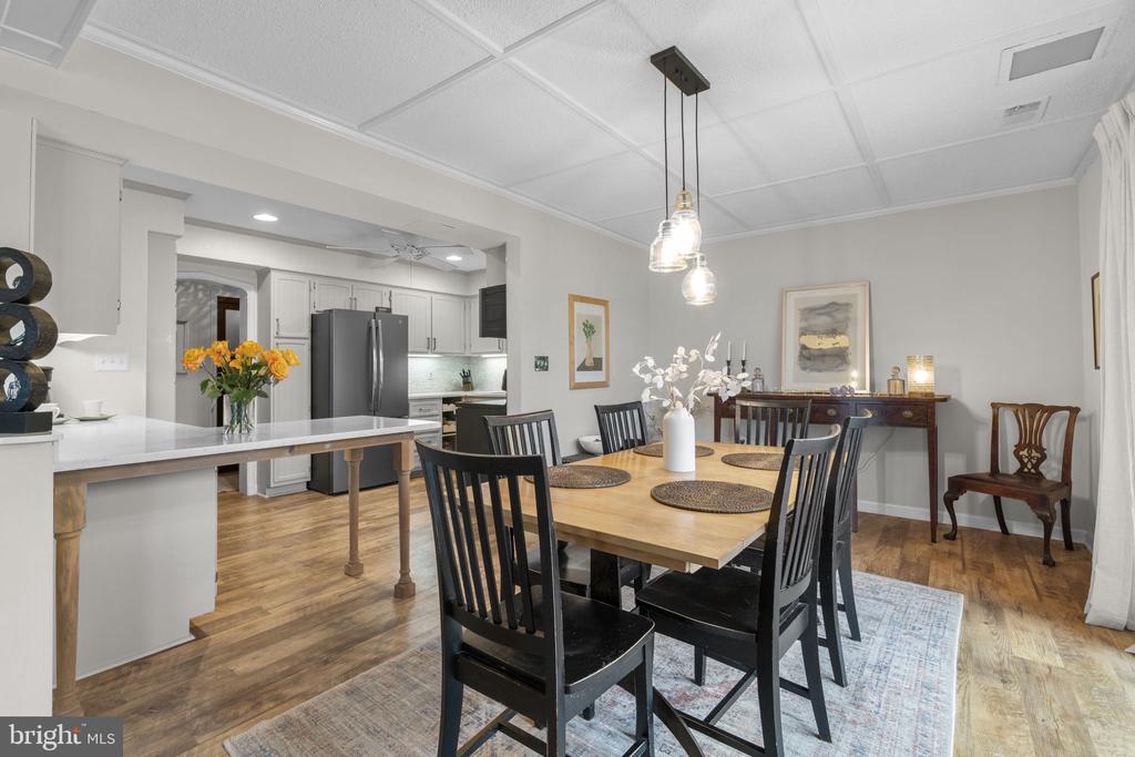 10077 WINDSTREAM DRIVE Unit: 4