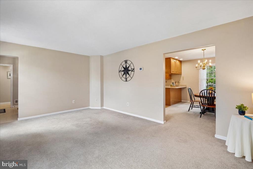 4661 PALOMINO COURT