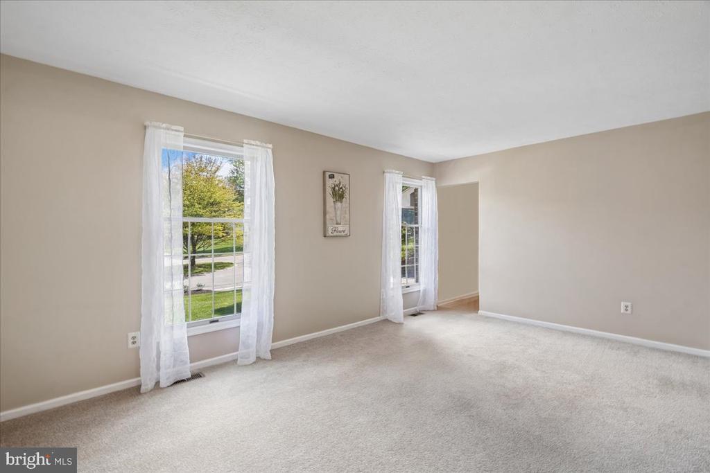 4661 PALOMINO COURT