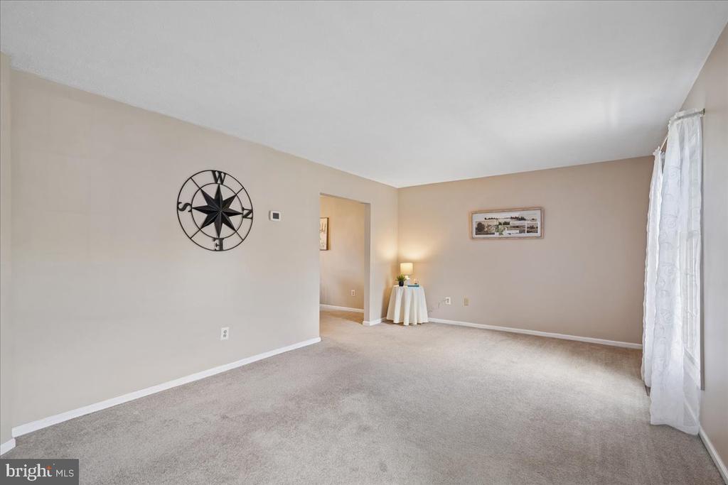 4661 PALOMINO COURT