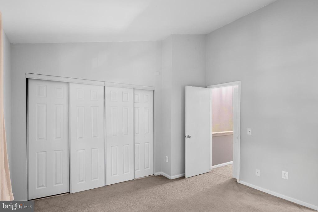 9614 HINGSTON DWNS