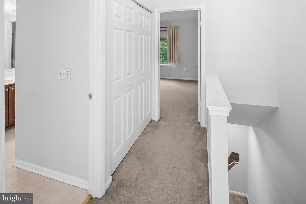 9614 HINGSTON DWNS