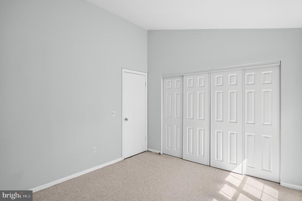 9614 HINGSTON DWNS