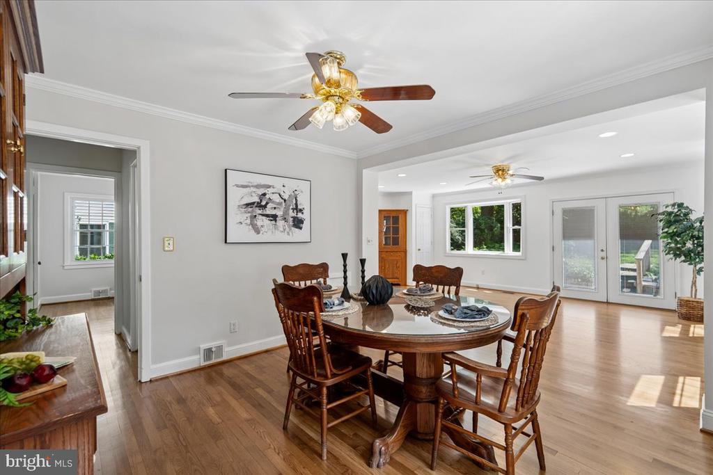 115 EASTMOOR DRIVE