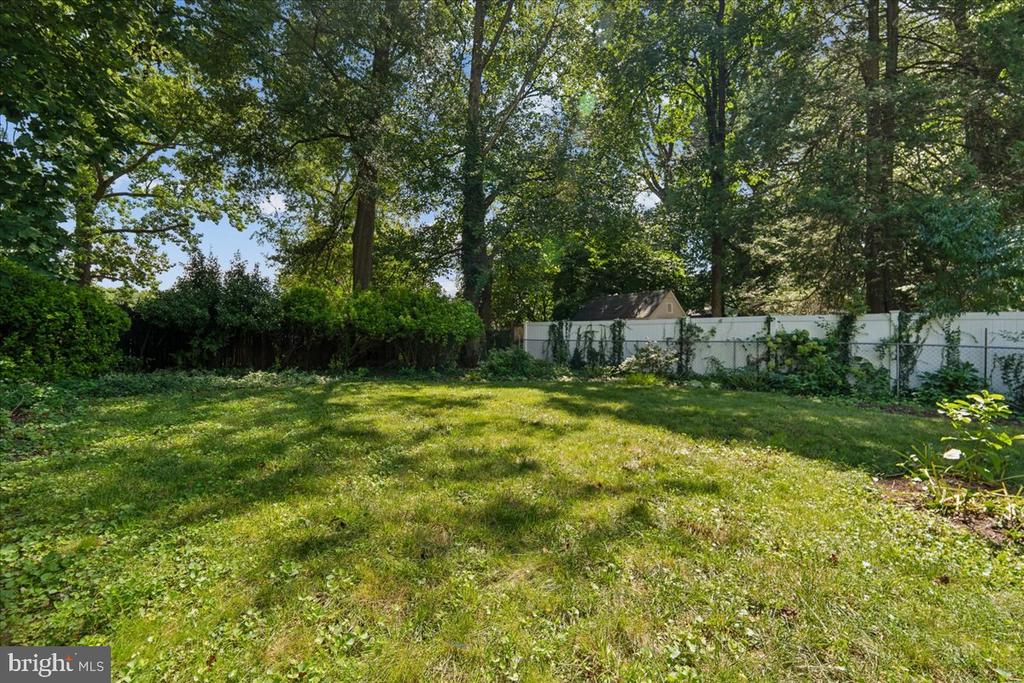 115 EASTMOOR DRIVE