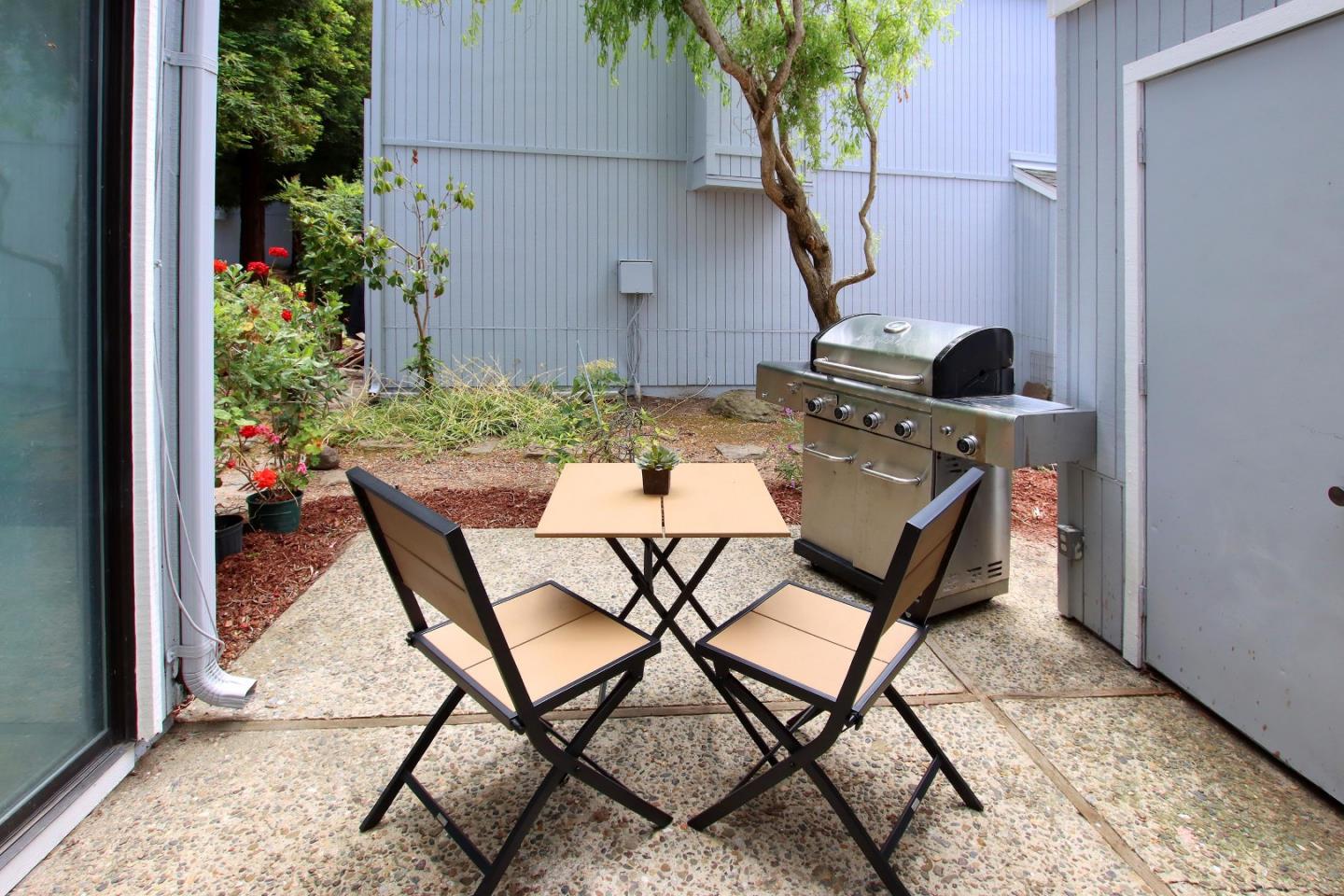 1200 Capitola Road 12