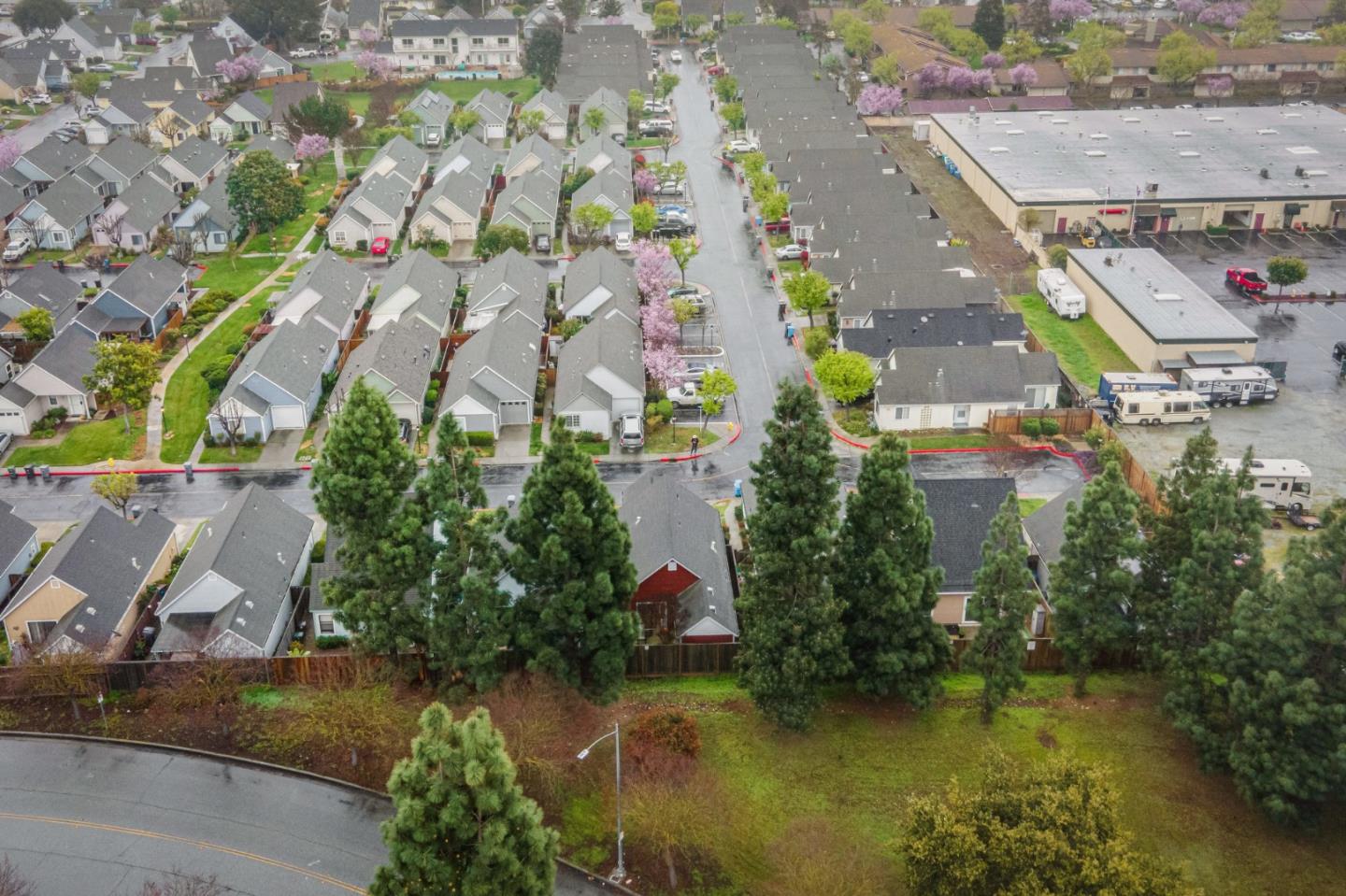 727 Mei Drive