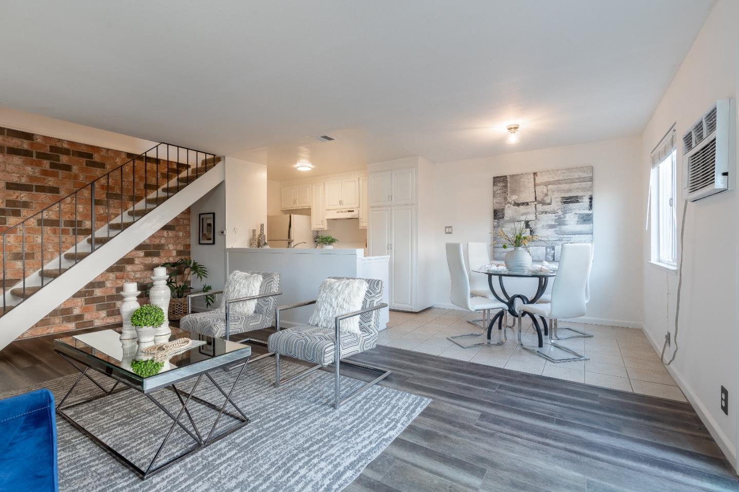 1318 Joplin Drive 2