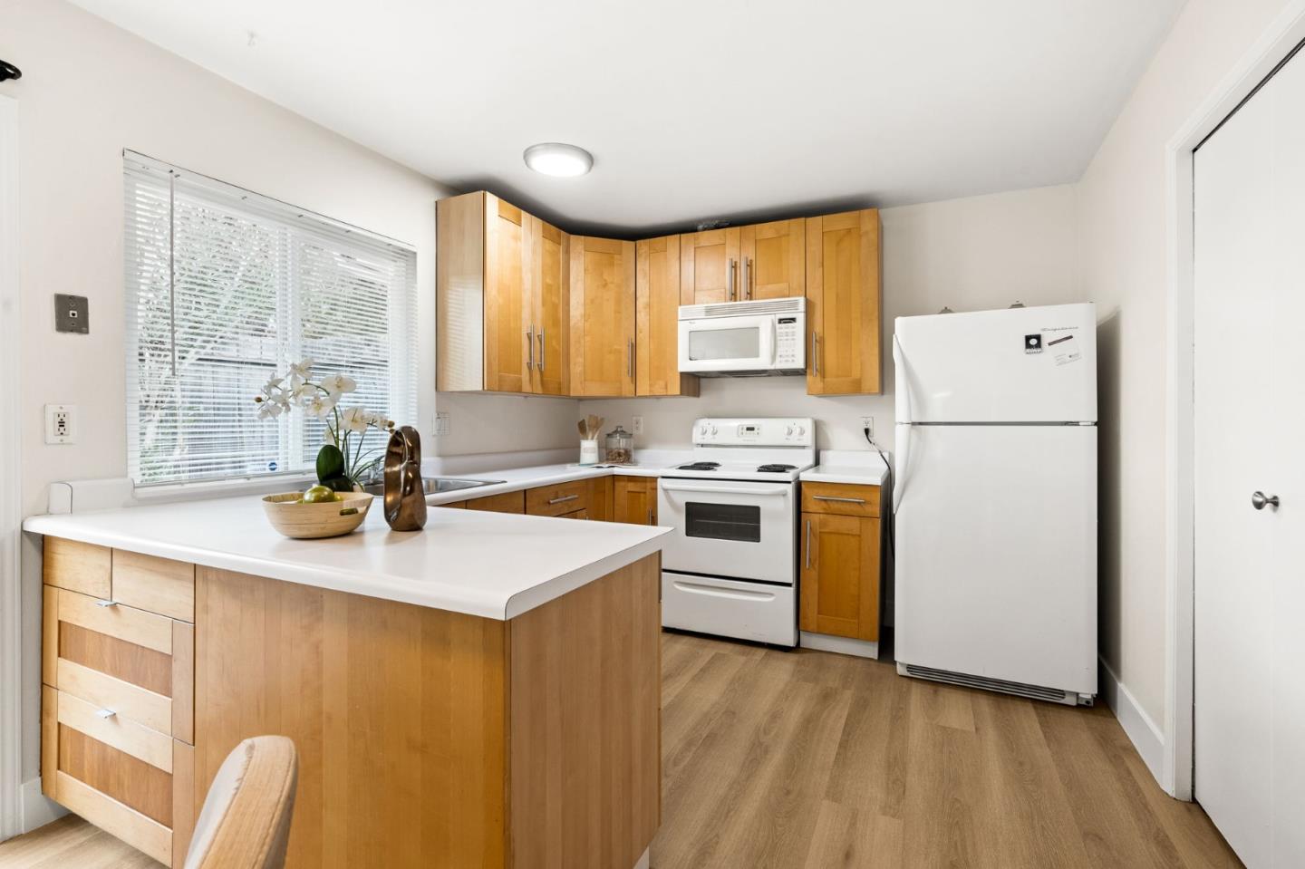 3402 Prince Albert Court