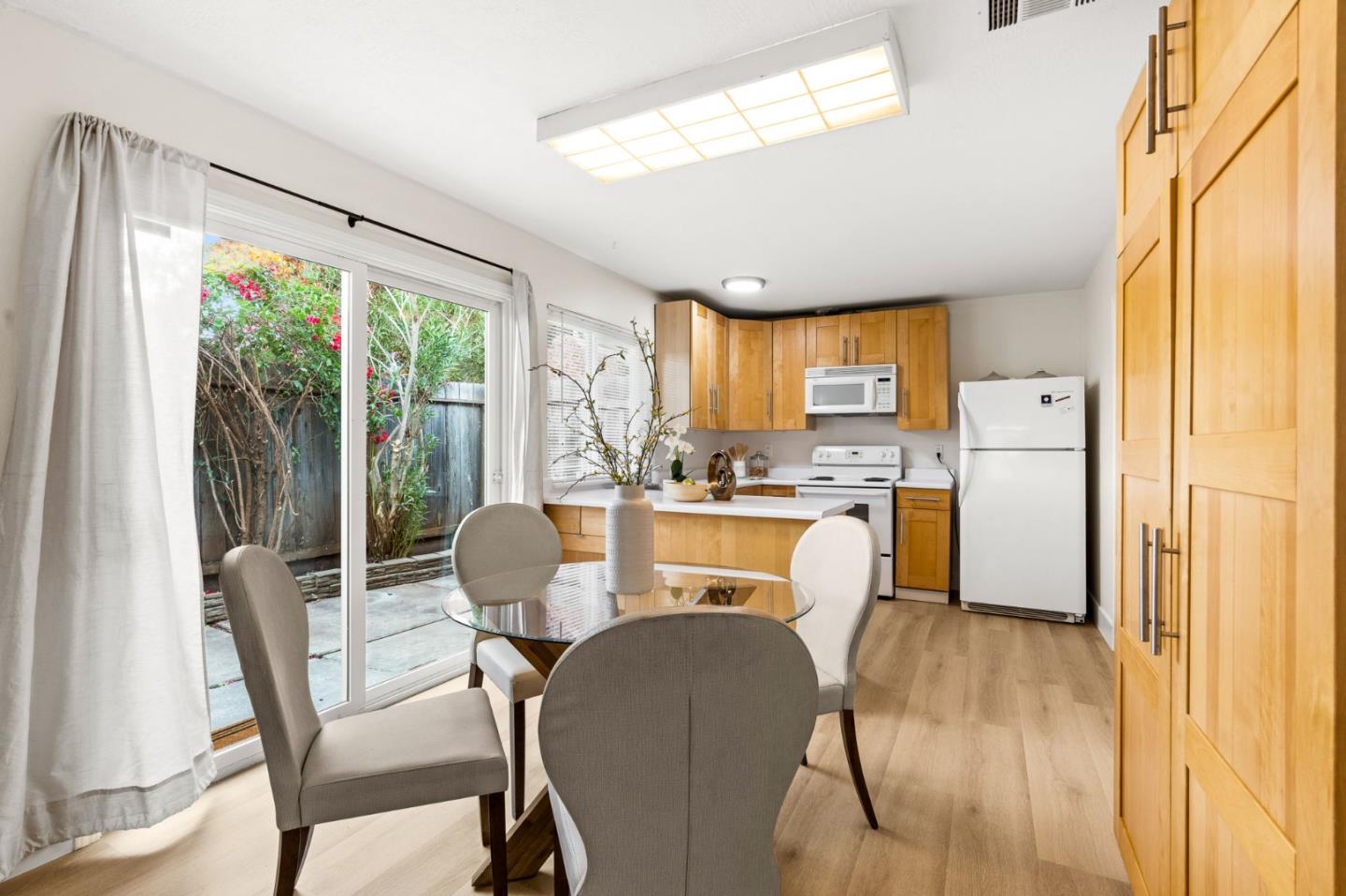 3402 Prince Albert Court