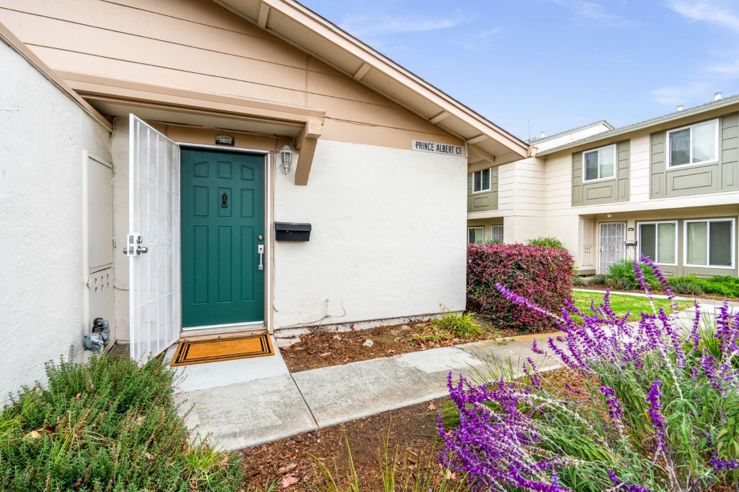 3402 Prince Albert Court