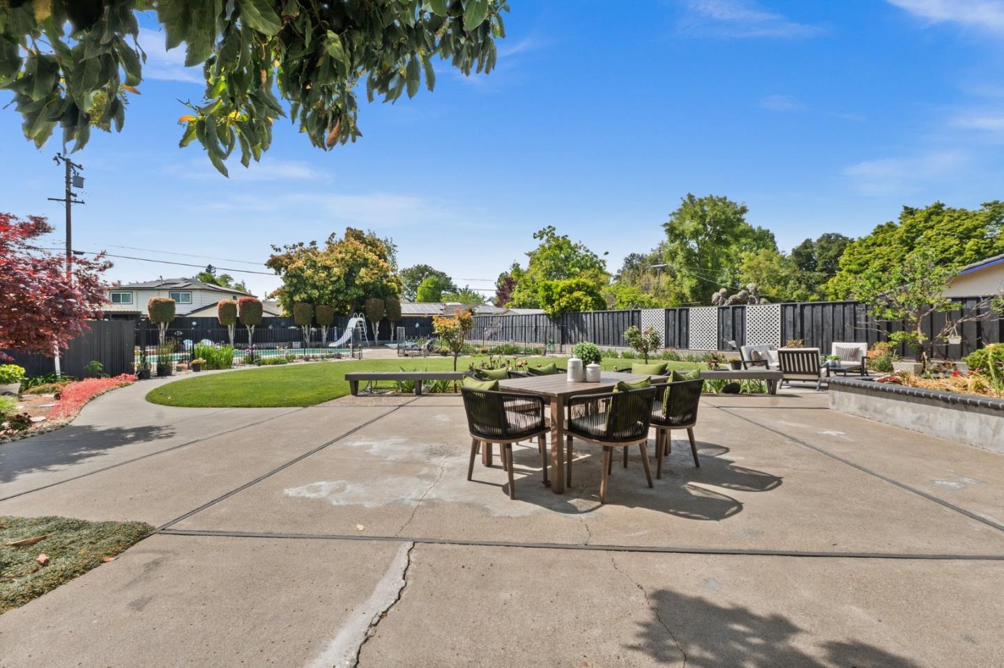 1193 Kelsey Drive