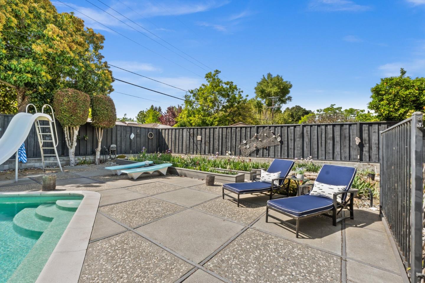 1193 Kelsey Drive