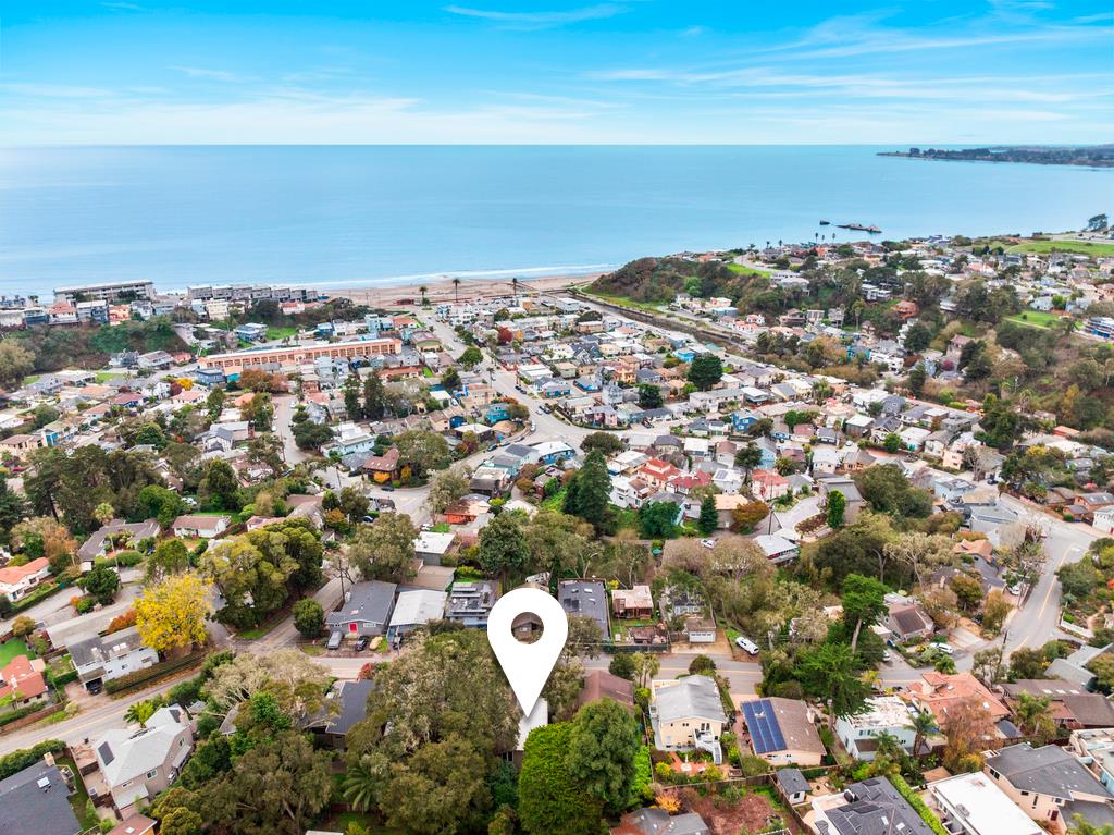 208 Spreckels Drive