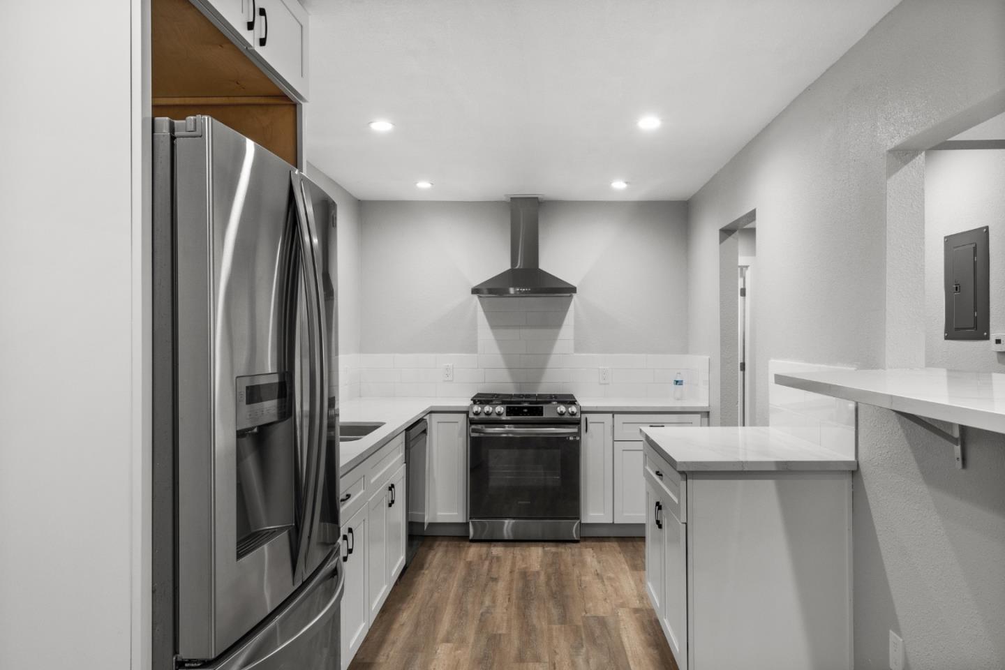 212 East Longview Avenue