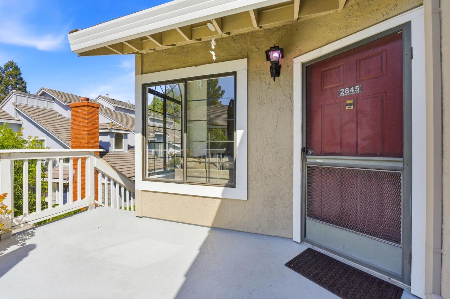 2845 Buena Knoll Court