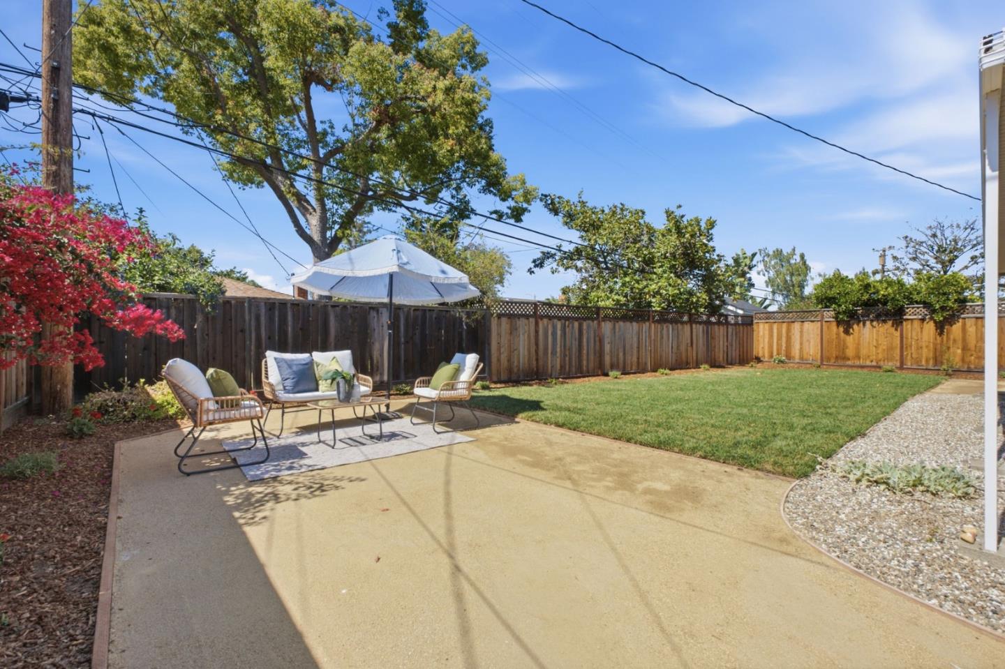 1543 Arbutus Drive