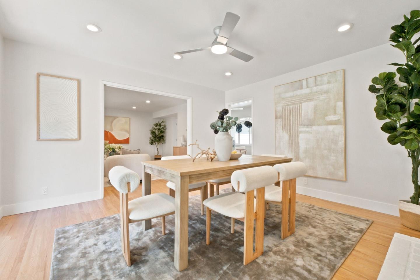 1543 Arbutus Drive