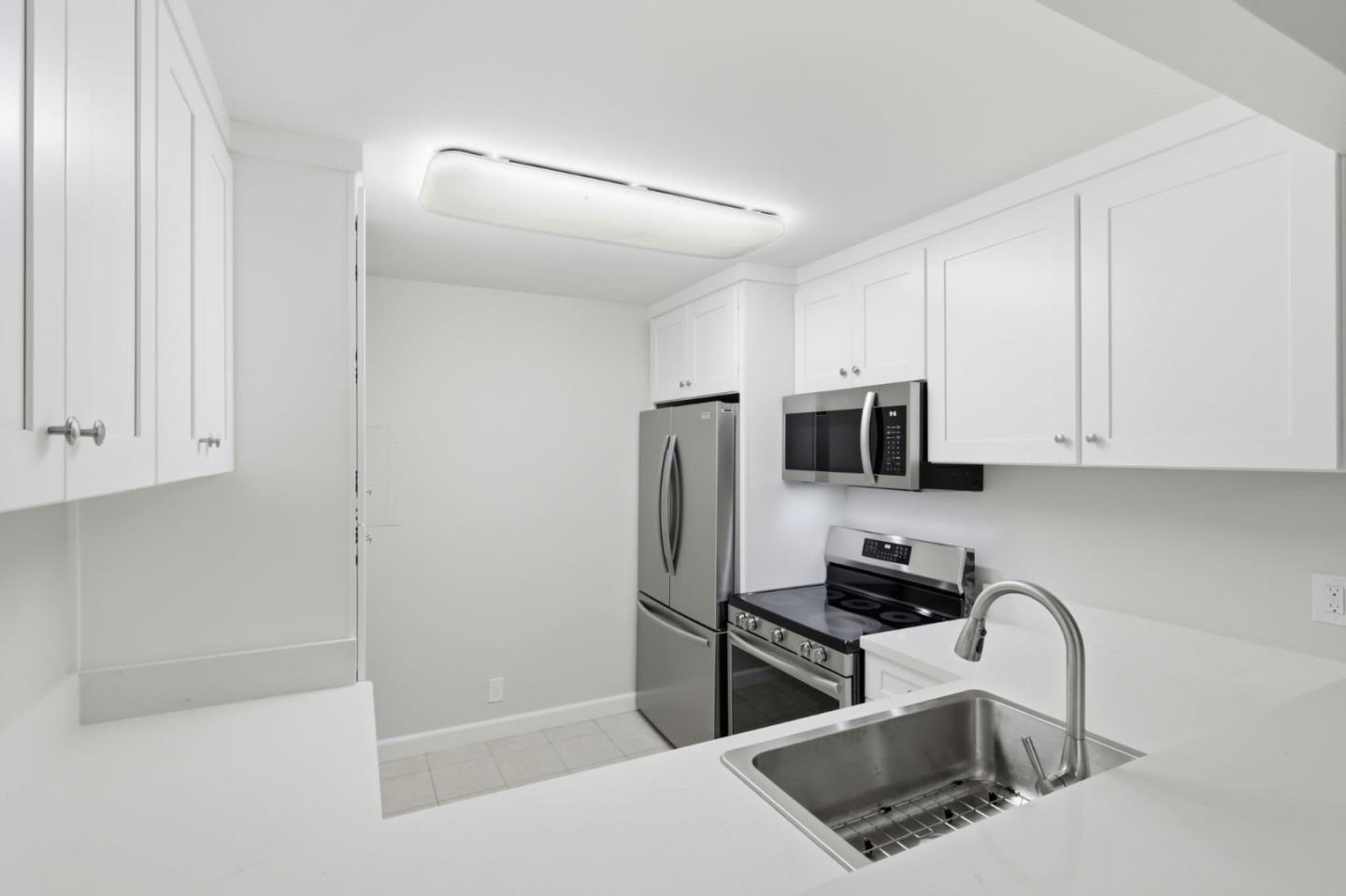 Almaden RD Unit: A
