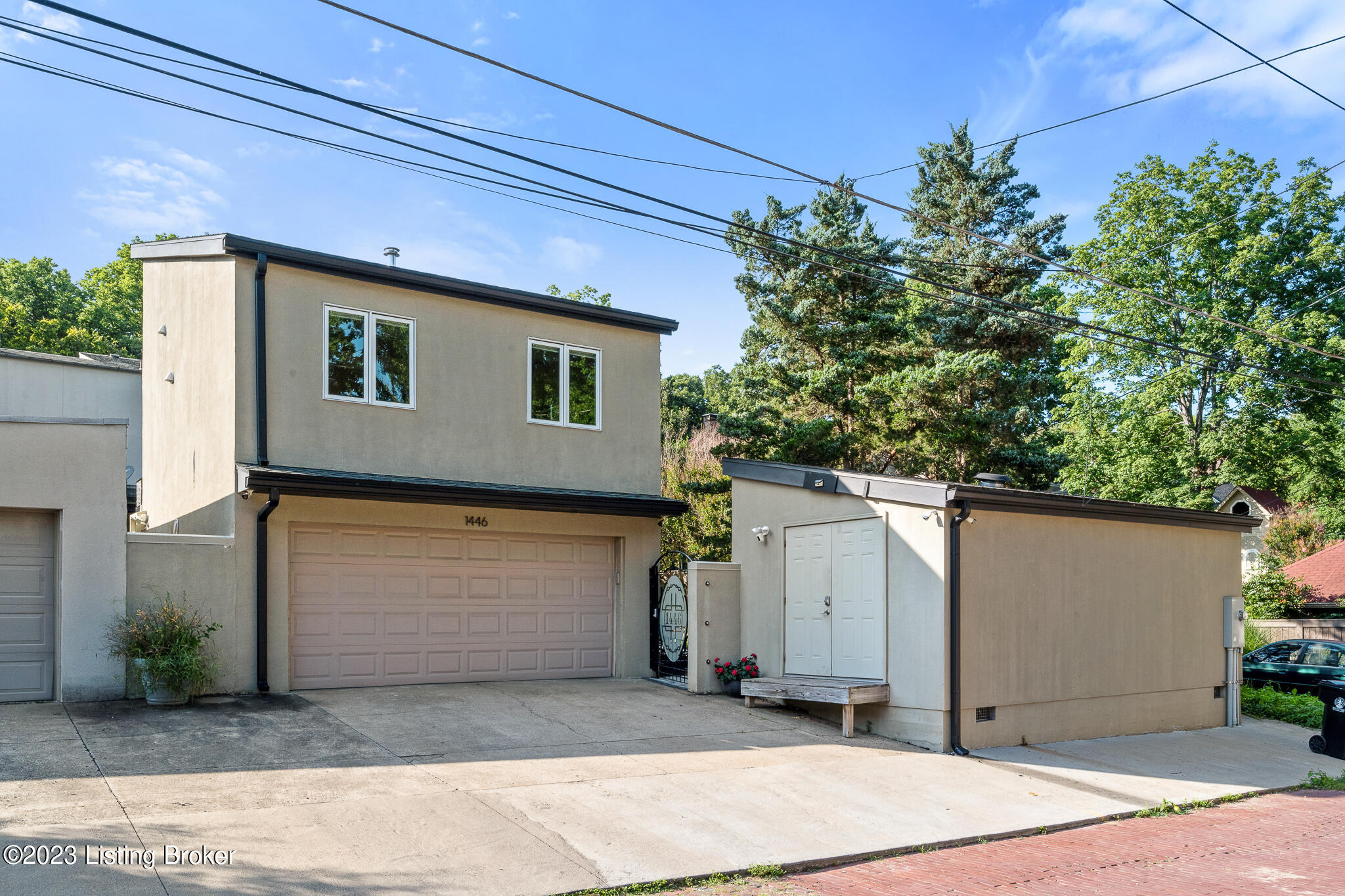 1446 Cherokee Rd