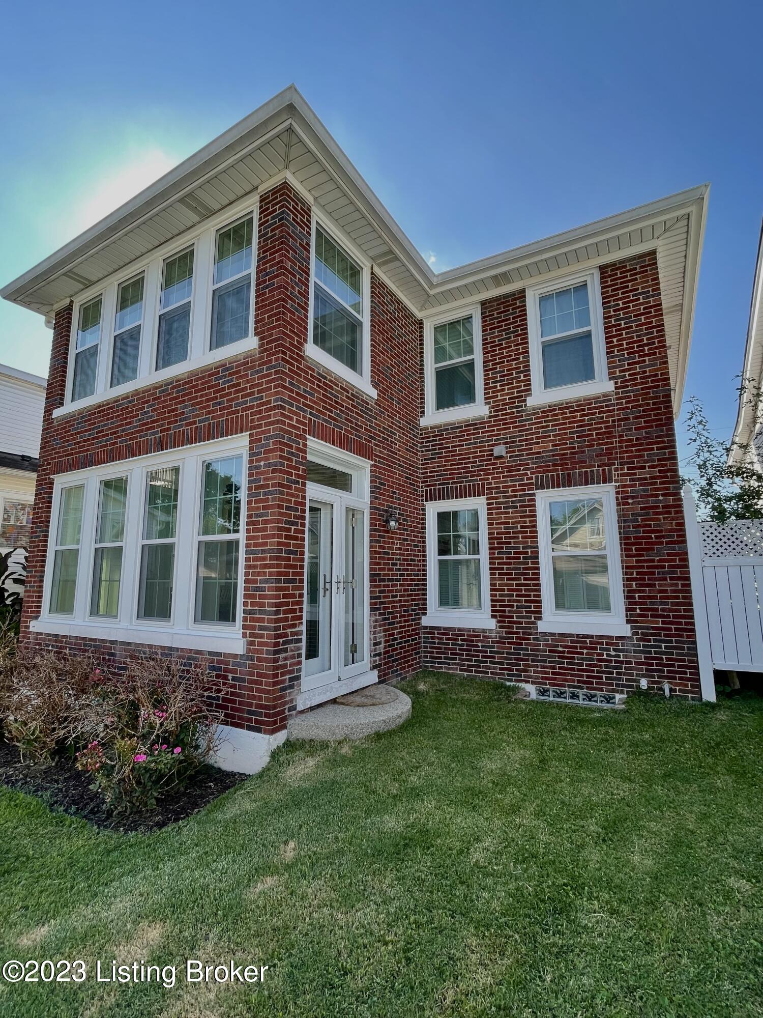 932 Keswick Blvd