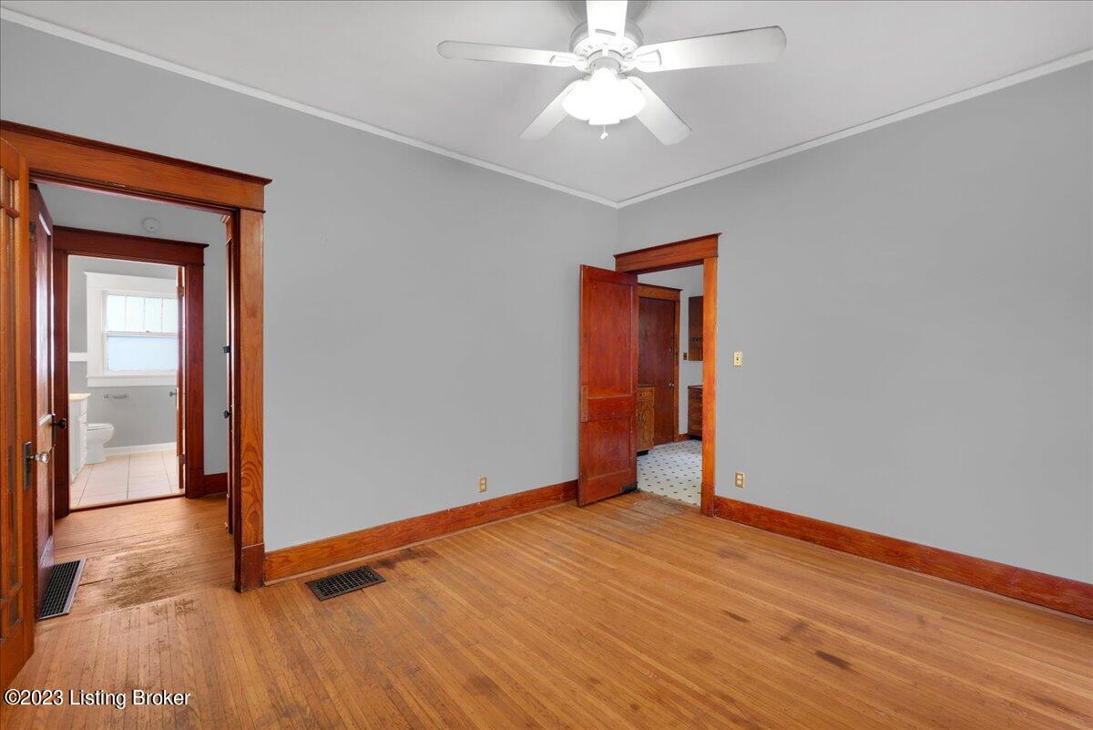 1120 Barret Ave