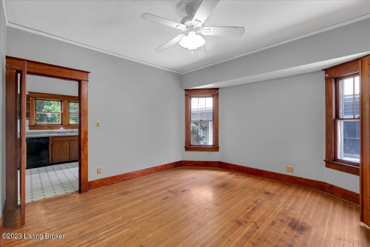 1120 Barret Ave