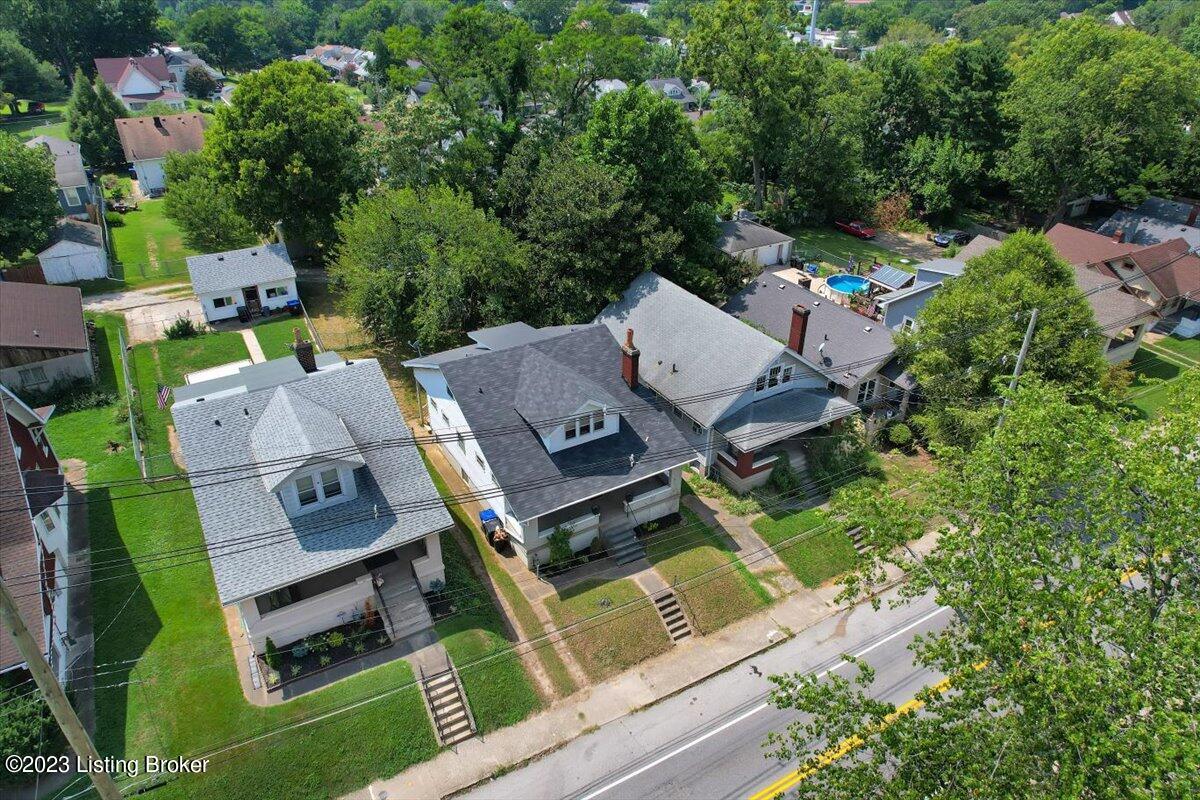 1120 Barret Ave