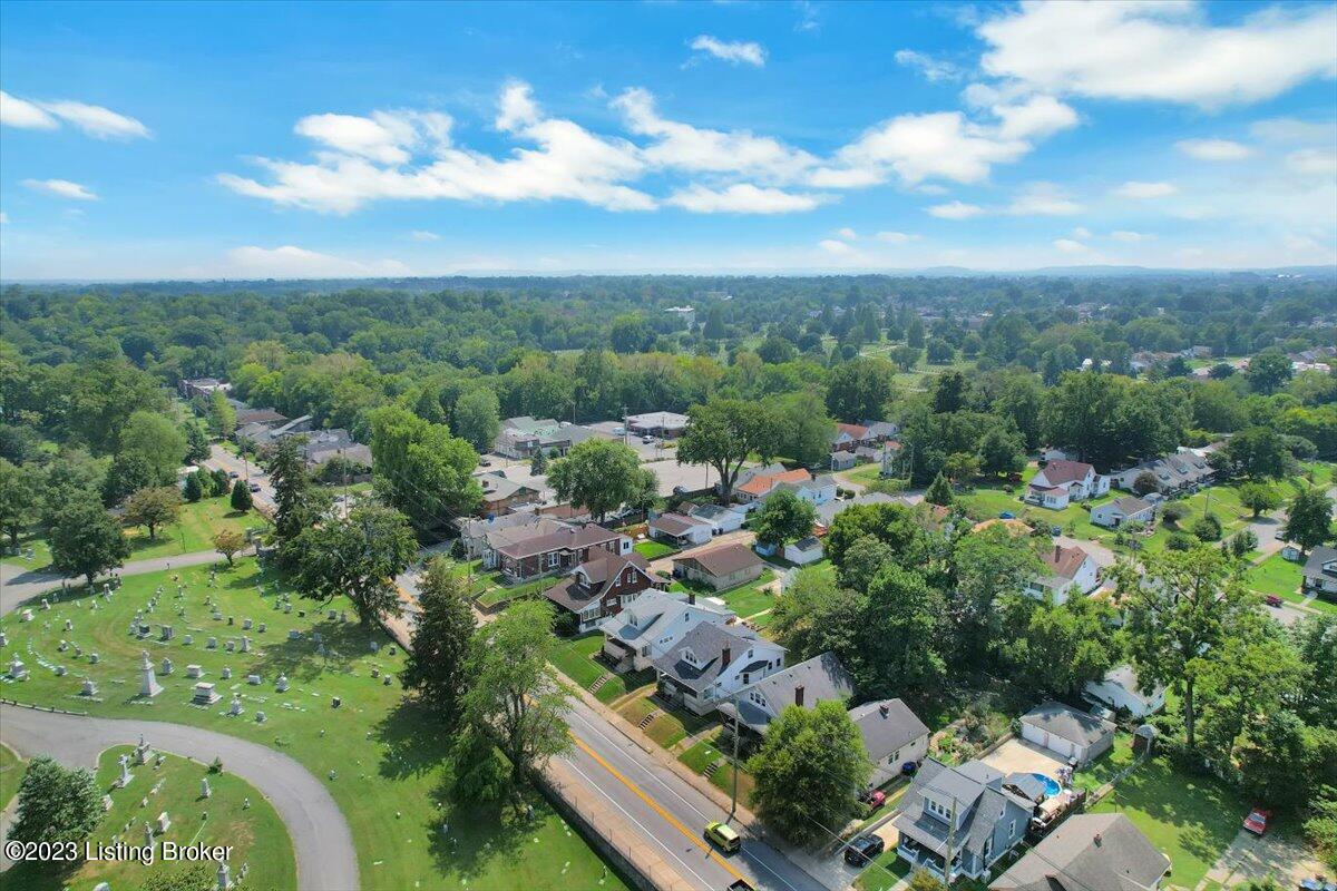 1120 Barret Ave