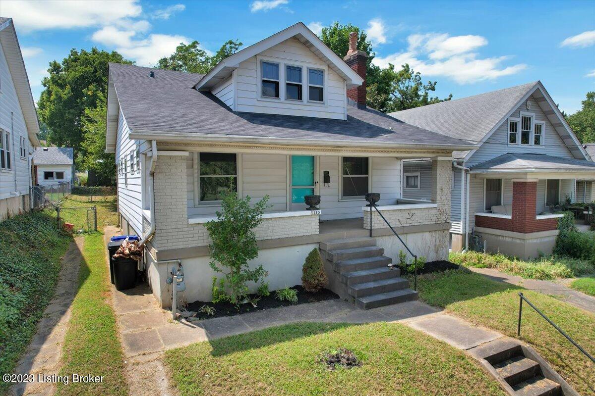 1120 Barret Ave