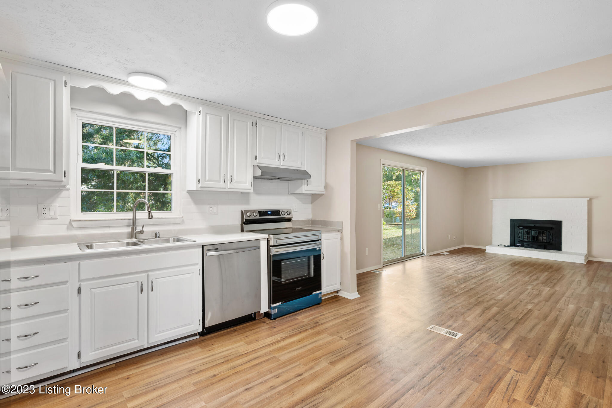 6403 Ocho Rios Ct