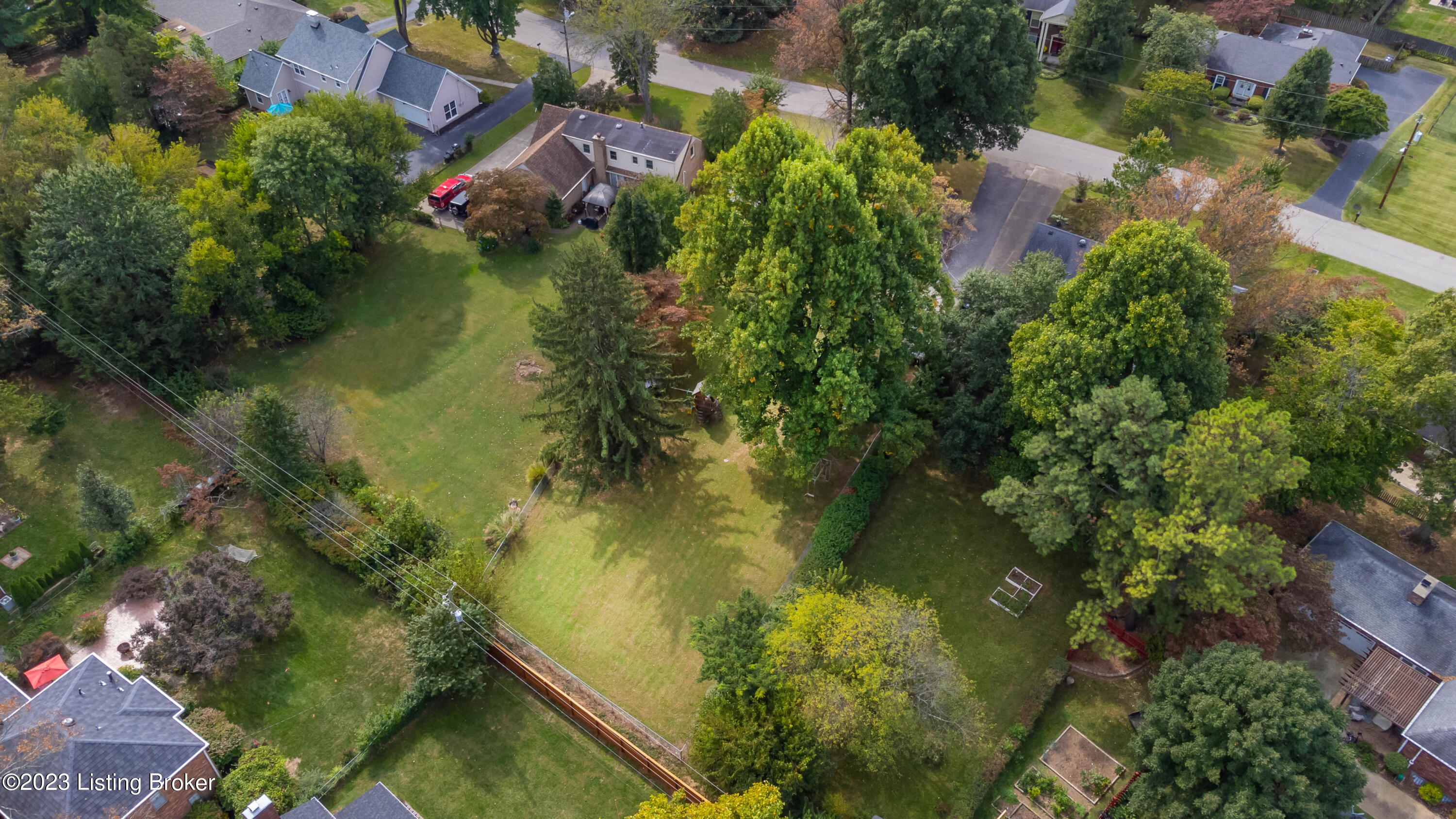 3521 Breeland Ave