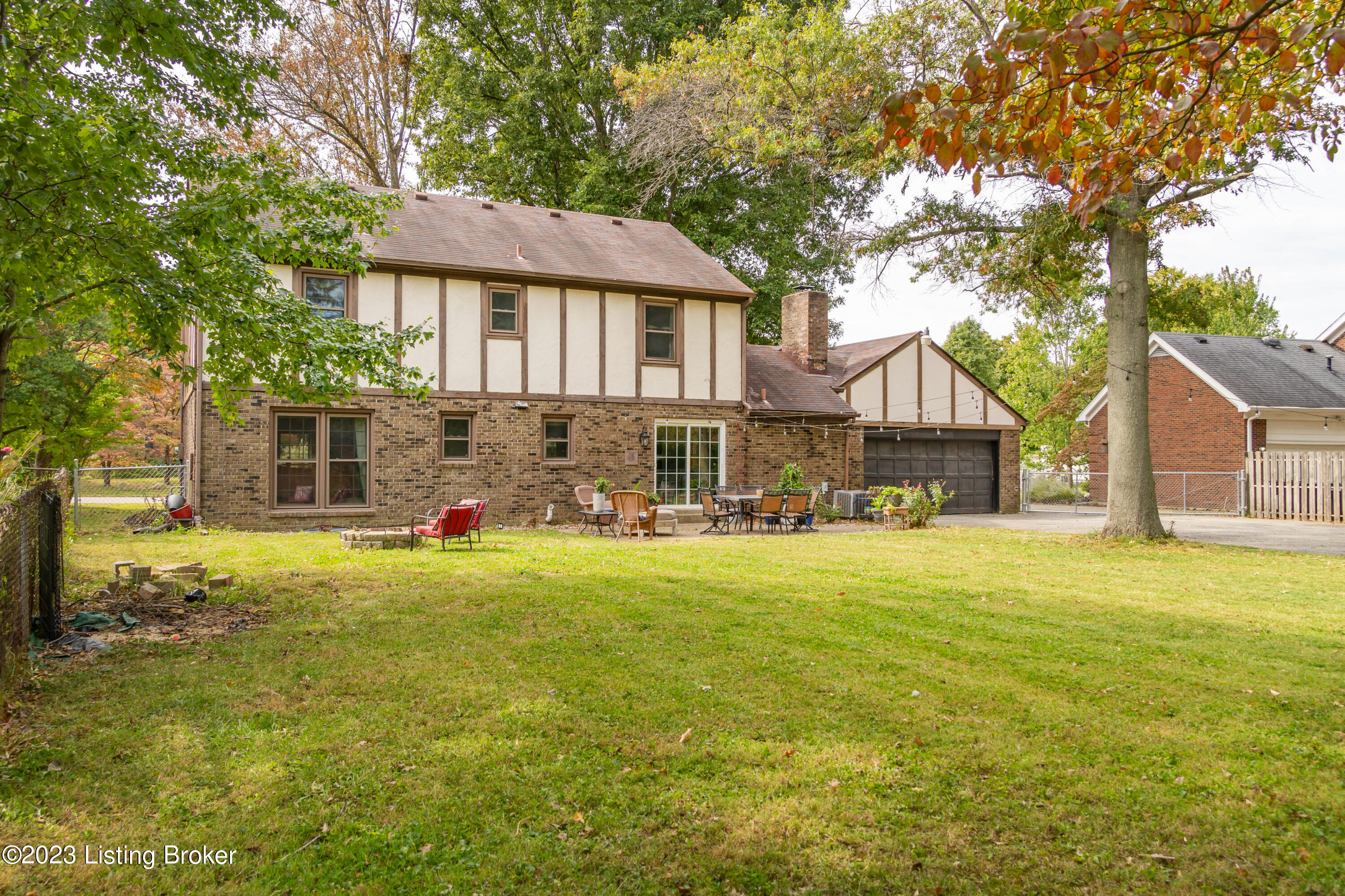 3521 Breeland Ave
