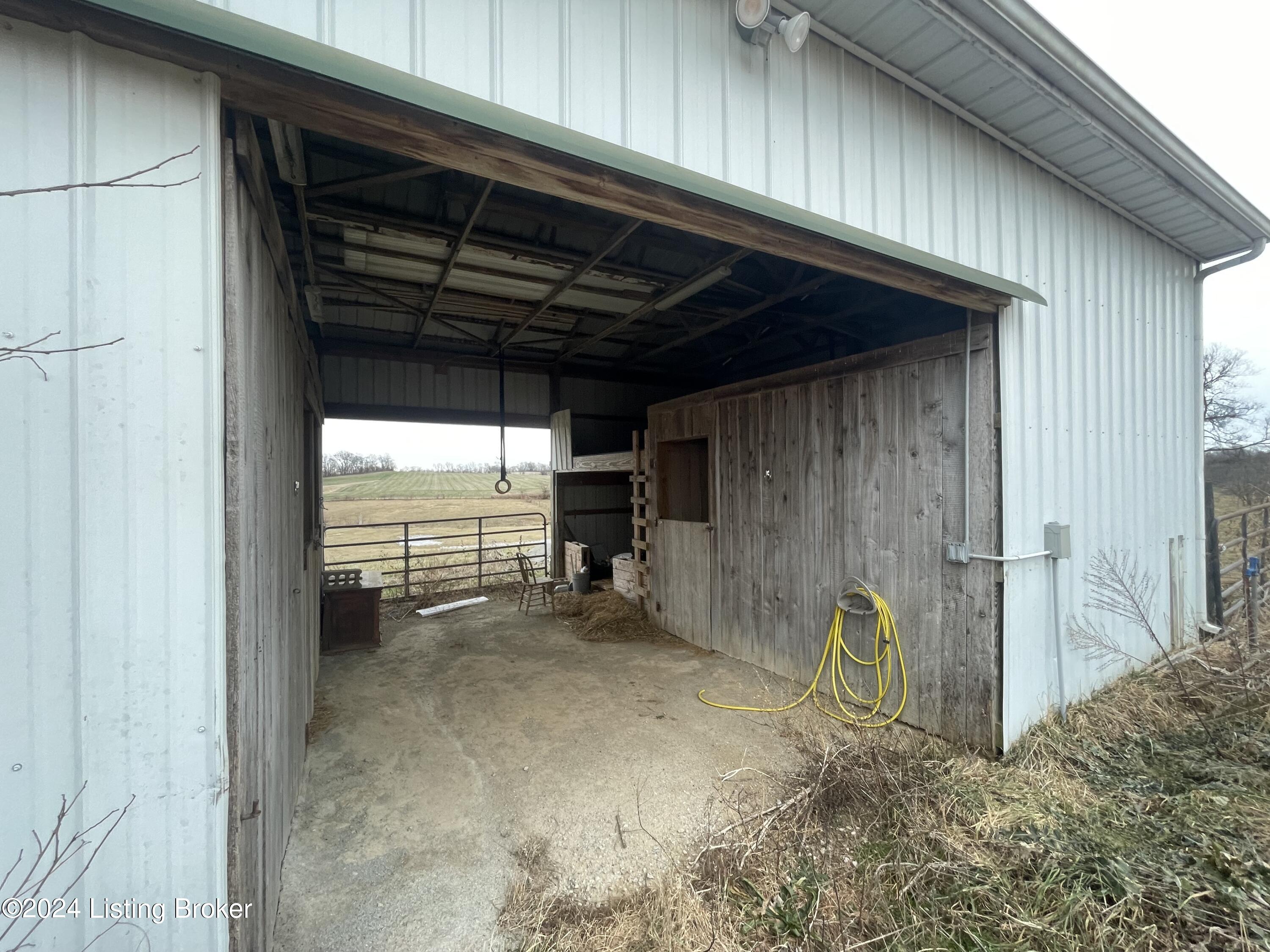 1750 Lawrenceburg Rd
